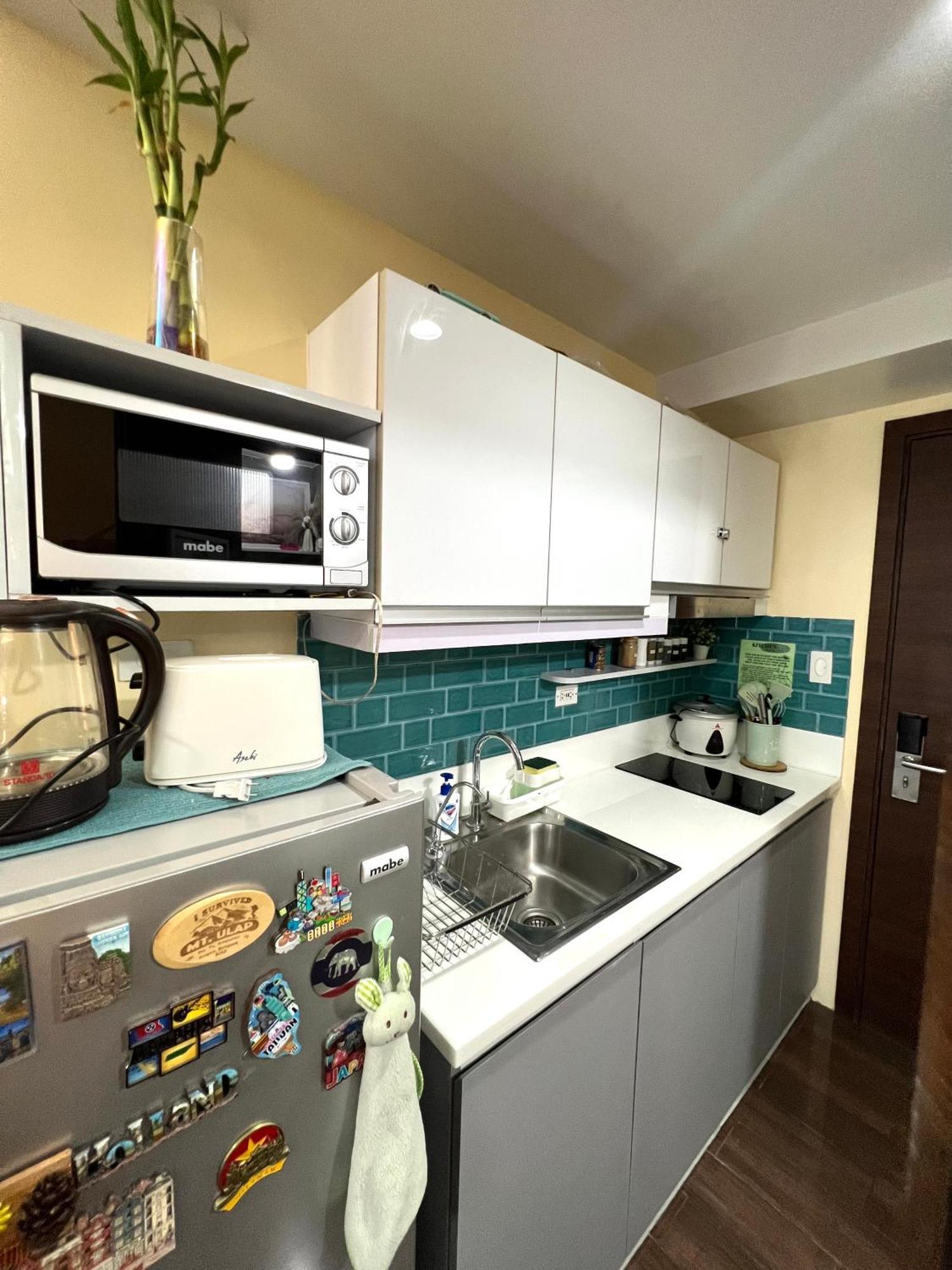 Apartment In Air Residences, Makati With Wifi, Netflix, Pool, Mall And More 马尼拉 外观 照片