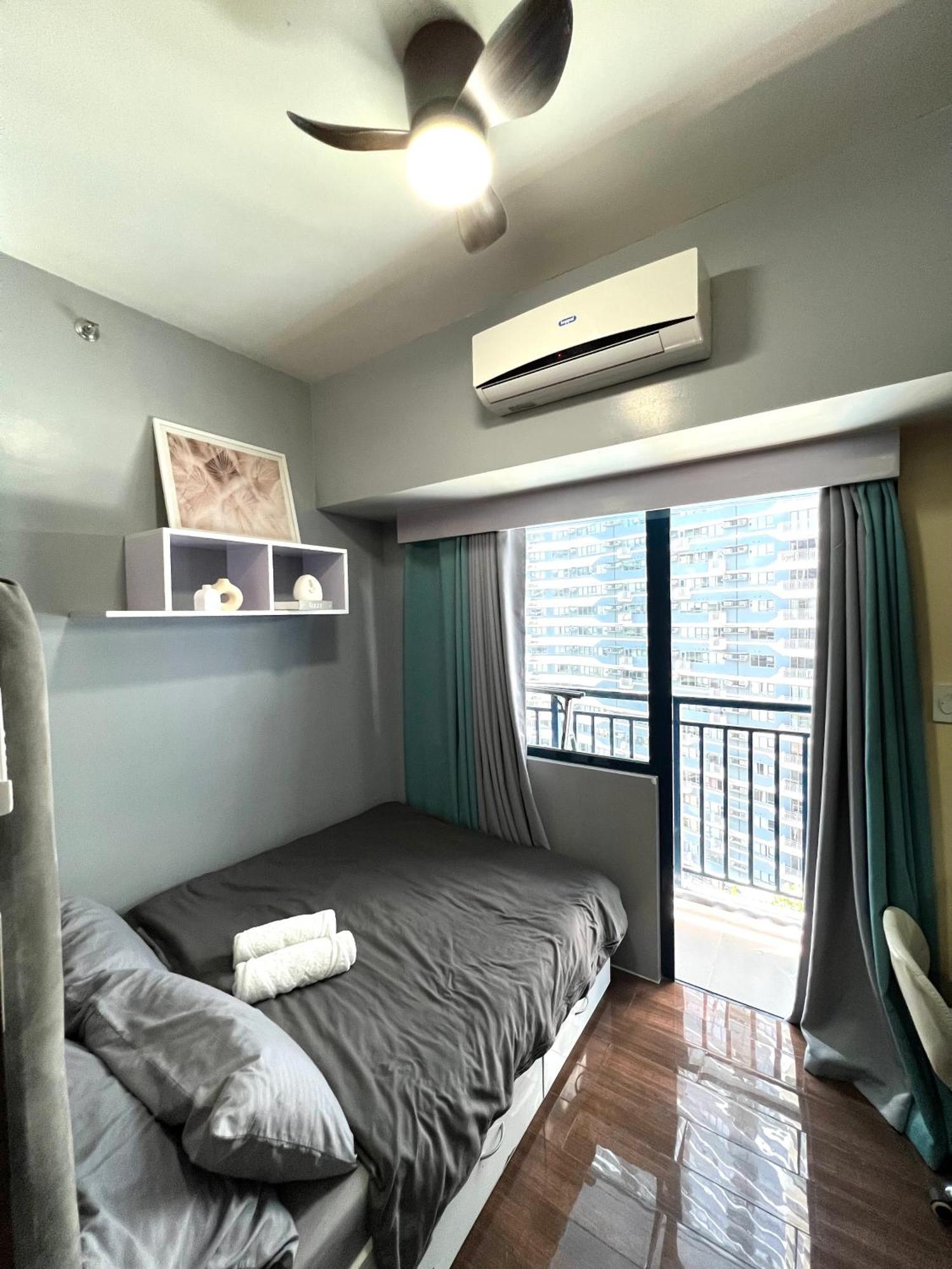 Apartment In Air Residences, Makati With Wifi, Netflix, Pool, Mall And More 马尼拉 外观 照片