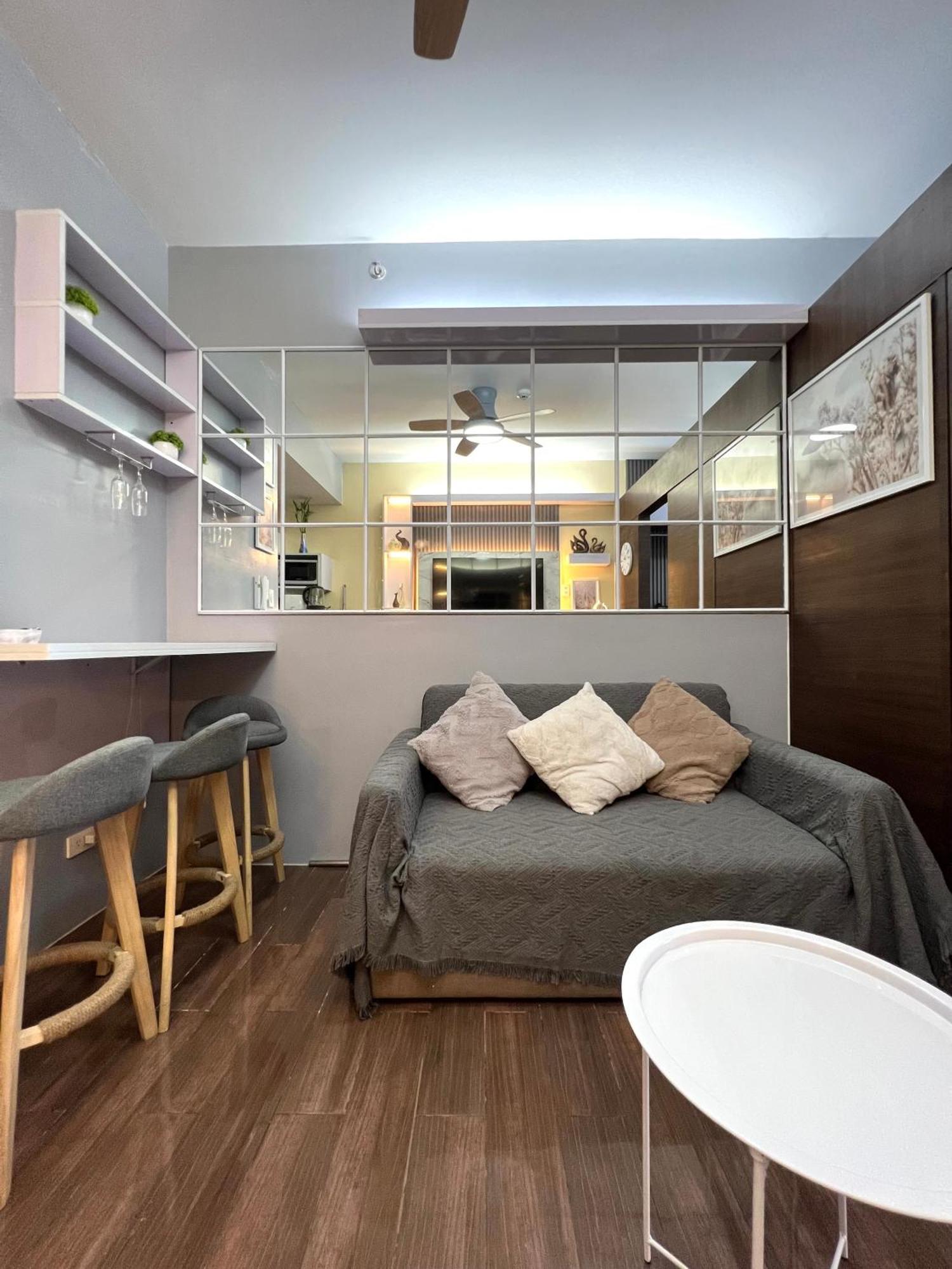 Apartment In Air Residences, Makati With Wifi, Netflix, Pool, Mall And More 马尼拉 外观 照片